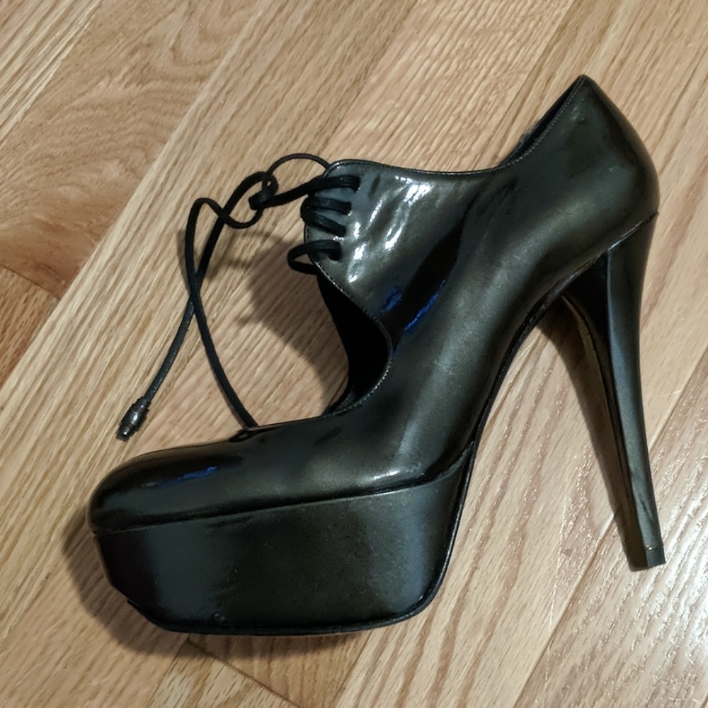 Stuart Weitzman platform high heel